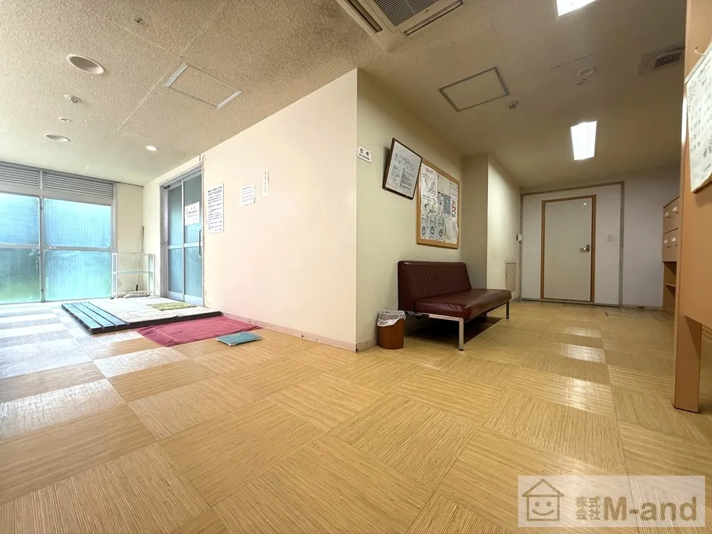 脱衣場（男湯）