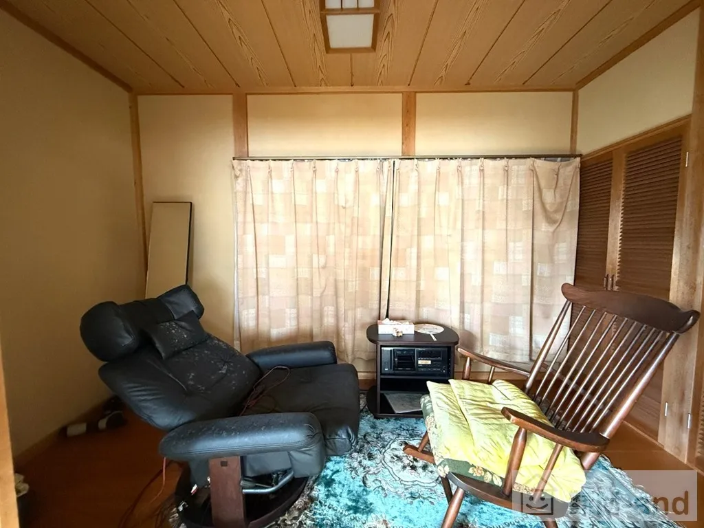 2階和室の広縁