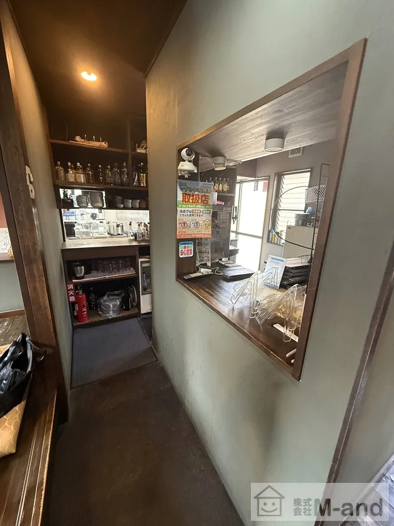 店舗内