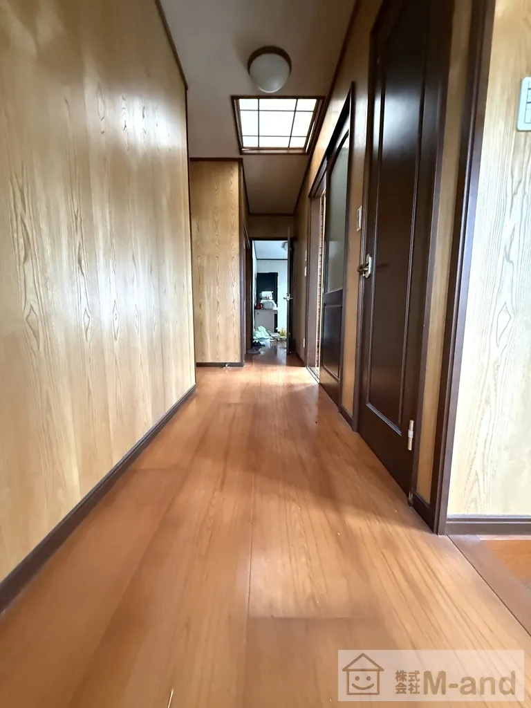 廊下（1F）
