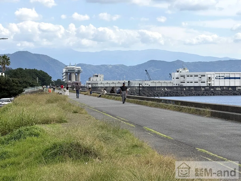 千本浜海岸